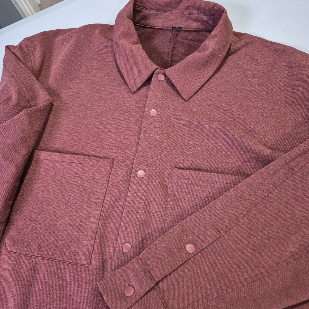 Lululemon Shirt Mens XL Red Compatibility Snap Up Office Performance Zip Pocket